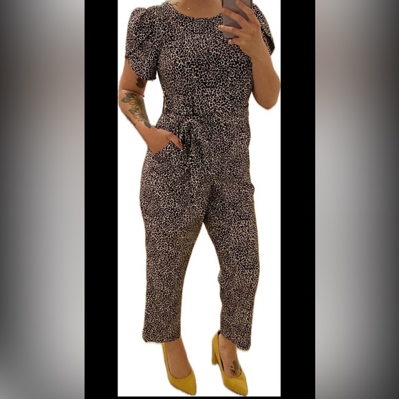 Romper - Picture 1 of 4